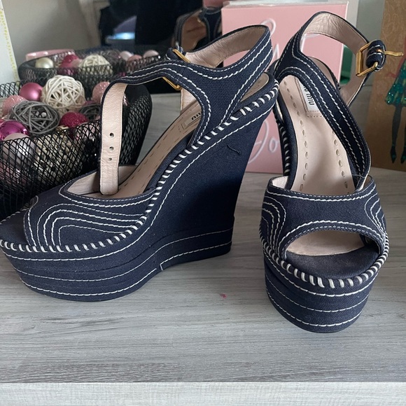 Mui Mui Marine Blue Denim top stitch canvas wedge 6” - Picture 1 of 4